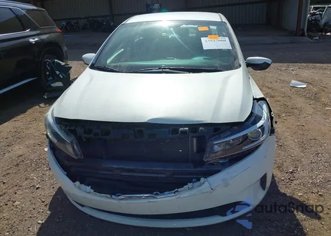 2018 Kia Forte Lx из США, поврежденный, VIN 3KPFL4A75JE234986